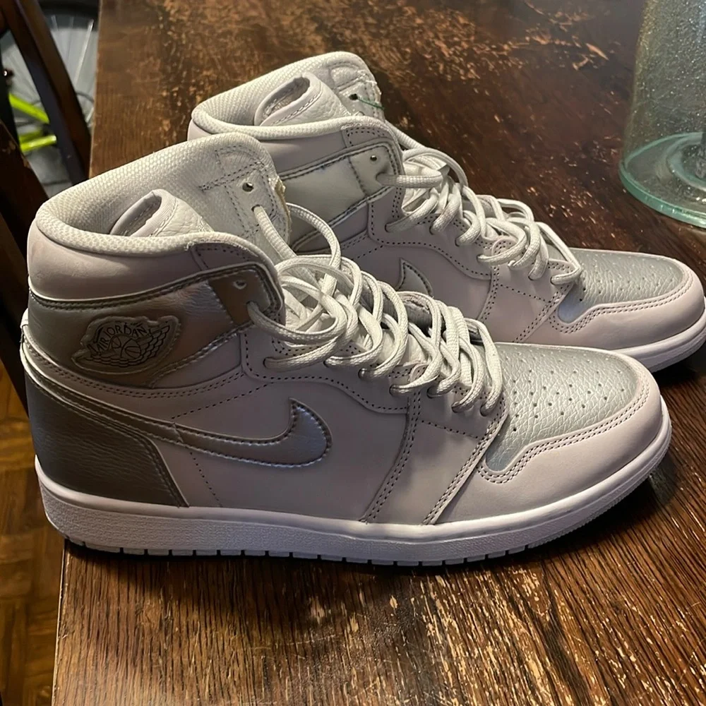 Jordan 1 - Picture 1 of 5